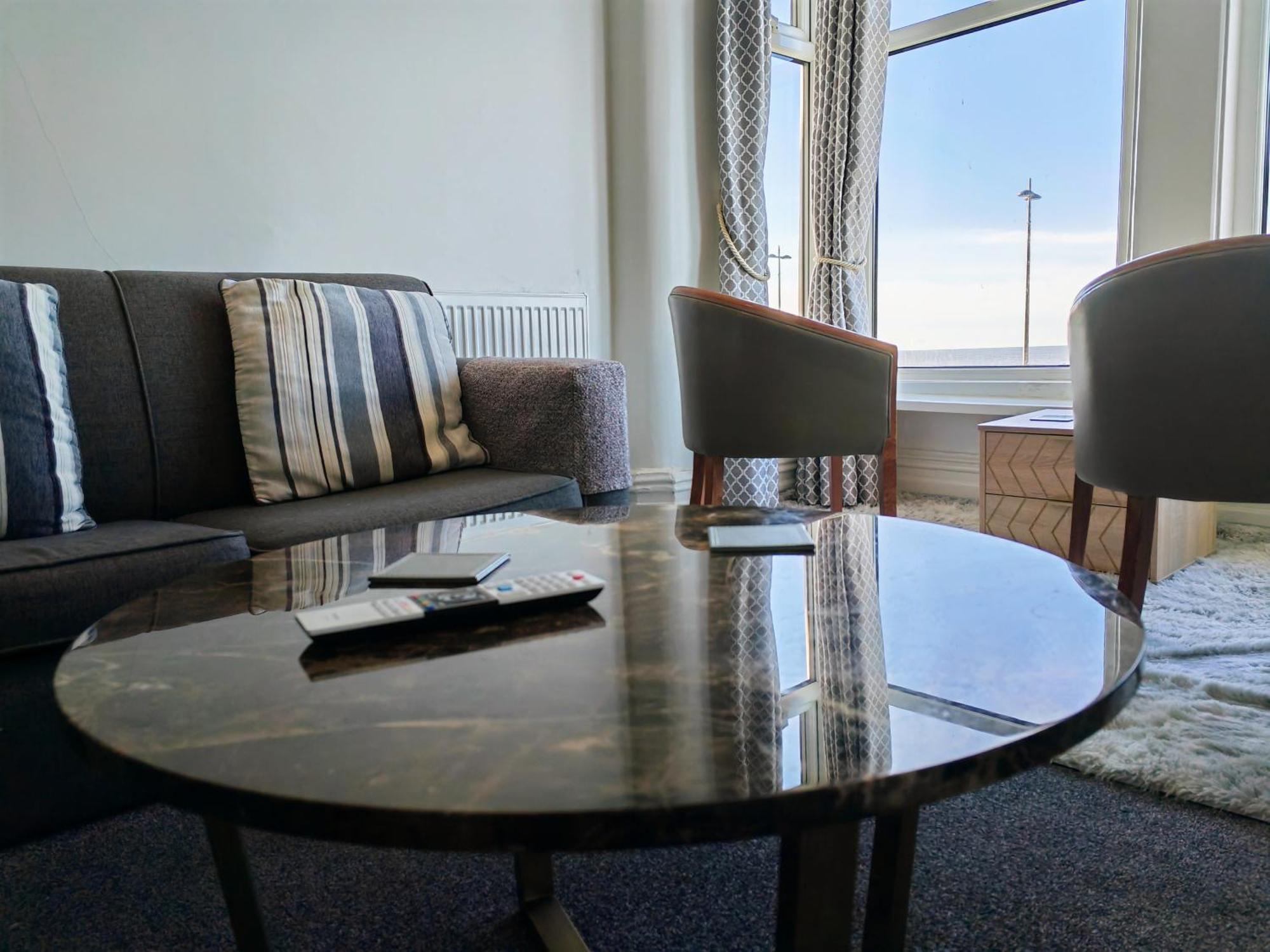 Seahawk Holiday Apartments Cleveleys Εξωτερικό φωτογραφία